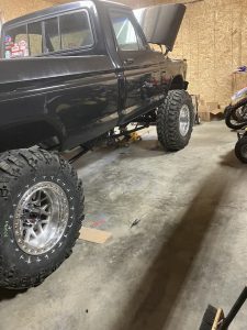 Barrys Custom Fab black truck suspension project
